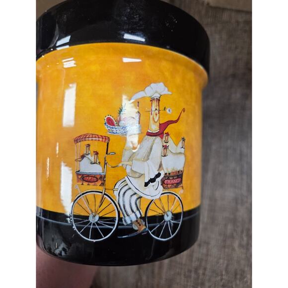 Jennifer Garant Small Canister Lid with Seal Yellow Italian Chef Ceramic - Picture 6 of 7
